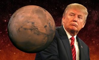 Ο Ντόναλντ Τραμπ θέλει να στείλει ανθρώπους στον Άρη στα επόμενα 3,5 χρόνια