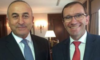 Ο Ερντογάν διώχνει τον Τσαβούσογλου από ΥΠΕΞ – Ο Έιντε παρατά την Κύπρο για να γίνει υπουργός