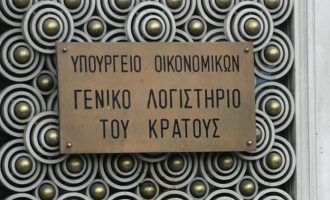Ένστολοι κατέλαβαν το γραφείο του Χουλιαράκη στο ΓΛΚ – Θέλουν να τον δουν
