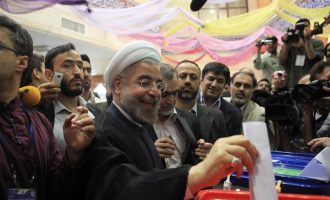 Στις κάλπες οι Ιρανοί – Ψηφίζουν για νέο πρόεδρο