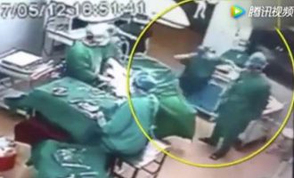 Απίστευτο ξύλο μέσα σε χειρουργείο – Γιατρός πλάκωσε στο ξύλο νοσοκόμα! (βίντεο)