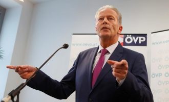 Αυστρία: Γιατί παραιτήθηκε ο πρόεδρος του Λαϊκού Κόμματος – Ποιος είναι το φαβορί να τον διαδεχθεί