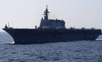H Ιαπωνία έστειλε το μεγαλύτερο πολεμικό πλοίο στην κορεατική χερσόνησο (βίντεο)