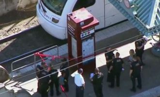 ΗΠΑ: Άνδρας έσφαξε δυο επιβάτες τρένου γιατί υπερασπίστηκαν μουσουλμάνες