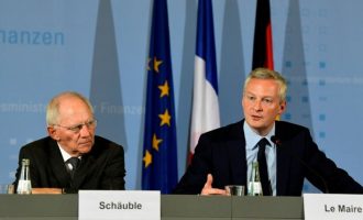Ο Σόιμπλε θέλει να βρεθεί λύση για το χρέος στο Eurogroup