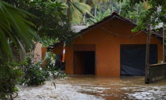 Φονικοί μουσώνες στη Σρι Λάνκα: 92 νεκροί και 60.000 άστεγοι