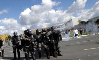 Έκρυθμη η κατάσταση στη Βραζιλία: Στους δρόμους ο στρατός, συγκρούσεις με διαδηλωτές (φωτο)