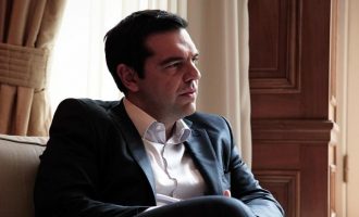 Με αιχμές ο Τσίπρας καλεί την ΠΟΕ – ΟΤΑ για λύση στο Μαξίμου