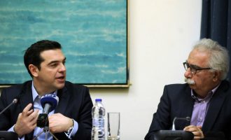 Τι θα ανακοινώσει ο Τσίπρας κατά την επίσκεψή του στο υπουργείο Παιδείας
