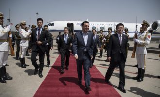 Τσίπρας στο Πεκίνο: Ενισχύουμε τη στρατηγική συνεργασία Ελλάδας – Κίνας