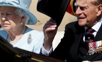Εξιτήριο από το νοσοκομείο έλαβε ο 96χρονος πρίγκιπας Φίλιππος