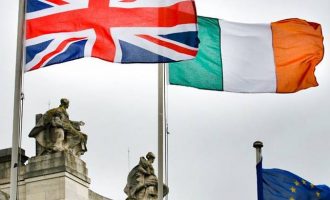 Τι φοβάται η  Ιρλανδία και βιάζεται να ξεκινήσει το Brexit