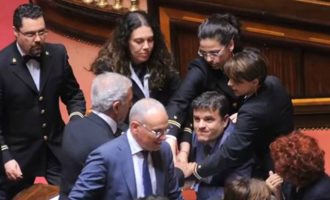 Ένταση από ακροδεξιούς  στην ιταλική  Γερουσία για την υπηκοότητα μεταναστών – Tραυματίστηκε υπουργός