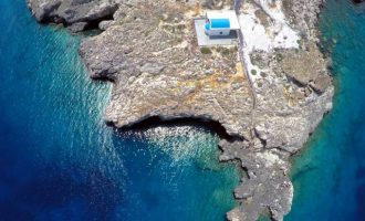 Τουρκικό φουσκωτό έδιωξε  Ελληνοκύπριους ψαράδες απο την ακρωτήριο Κάβο Γκρέκο στην Αμμόχωστο