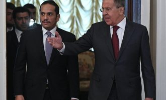 Η Ρωσία θα συνεχίσει τον διάλογο με το Κατάρ ενώ ανησυχεί για την κλιμάκωση της κρίσης