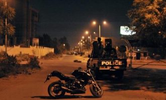 Τζιχαντιστές κατέλαβαν ξενοδοχείο στο Μάλι και κρατούν ομήρους δυτικούς τουρίστες