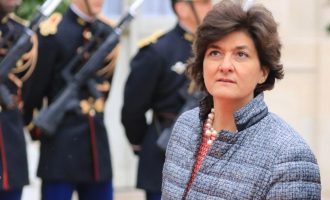 Η υπουργός Άμυνας της Γαλλίας παραιτήθηκε εξαιτίας σκανδάλου με παράτυπες χρηματοδοτήσεις