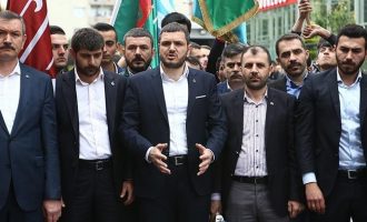 Τούρκοι ισλαμοφασίστες: Δεν θα επιτρέψουμε Γκέι Πράιντ στην Κωνσταντινούπολη