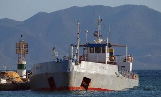 Ναυτική τραγωδία στην Αίγινα: Δυο αδέλφια νεκρά από σύγκρουση  αλιευτικού με υδροφόρα