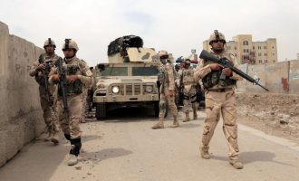 Ιράκ: «Τις επόμενες ημέρες θα ανακοινώσουμε την τελική νίκη επί του Iσλαμικού Kράτους»