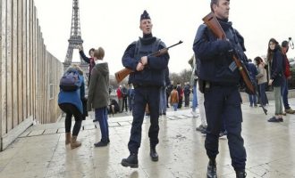 Φοβούνται χτύπημα του ISIS οι Γάλλοι: Επί ποδός τα Χριστούγεννα οι δυνάμεις ασφαλείας