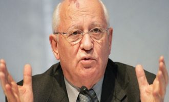 Γκορμπατσόφ: Η Ρωσία πρέπει να απαλλαγεί από τον σταλινισμό