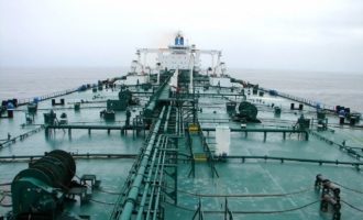 Πλοία “φαντάσματα” του ISIS μεταφέρουν λαθραίο πετρέλαιο από τη Λιβύη στην Ιταλία