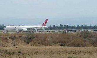 Απειλή για βόμβα σε τουρκικό Boeing – Αναγκαστική προσγείωση σε αεροδρόμιο της Αλγερίας