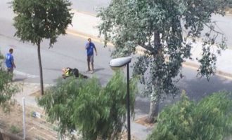 Aστυνομικοί δέχτηκαν επίθεση με καλάσνικοφ στη Βαρκελώνη
