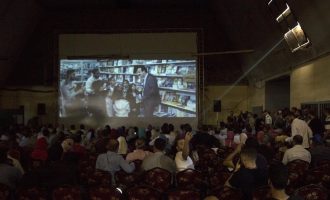 Άνοιξε μετά από μισό αιώνα ο θερινός κινηματογράφος στη Γάζα