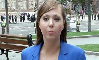 Μόσχα κατά Ουκρανίας: “Σκόπιμη πρόκληση” η απαγωγή και απέλαση της Ρωσίδας δημοσιογράφου