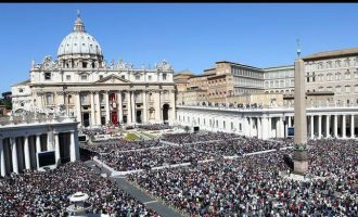 Τρόμος στη Ρώμη από την εκτίμηση του Βατικανού: “Θα μας χτυπήσουν τζιχαντιστές”