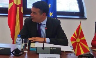 Ο Ντιμιτρόφ δεν θέλει χάρτες “Μεγάλης Μακεδονίας” αλλά τα… μπουρδουκλώνει!