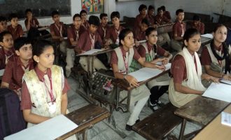 Σοκ στην Ινδία: 12χρονη αυτοκτόνησε μετά τον δημόσιο εξευτελισμό της από τη δασκάλα της
