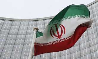 Ιράν: Οι νέες αμερικανικές  κυρώσεις παραβιάζουν την πυρηνική συμφωνία