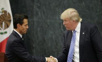 Τι αποκαλύπτει η Washington Post για τους διάλογους Τραμπ με τους ηγέτες Μεξικού και Αυστραλίας
