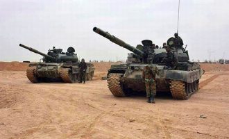 Μεγάλες δυνάμεις του συριακού στρατού συγκεντρώνονται για επίθεση στη Ντέιρ Αλ Ζουρ