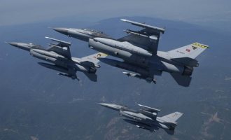 Νέες τουρκικές προκλήσεις: 12 παραβιάσεις με 4 οπλισμένα F 16 στο Αιγαίο