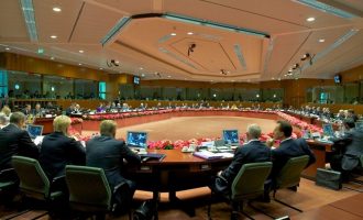 Συμφωνία στο Eurogroup: Ολοκλήρωση της τρίτης αξιολόγησης πριν το τέλος του έτους