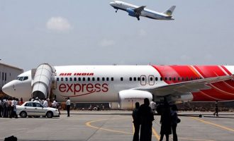 Εντοπίστηκε «βόμβα – κινητό» σε αεροδρόμιο της Ινδίας  – Συνελήφθη ένας ύποπτος