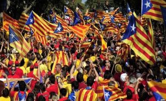 Τελεσίγραφο Μαδρίτης: Η Βαρκελώνη να αποσύρει το αίτημα ανεξαρτησίας έως την Πέμπτη