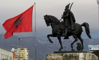 Ο Γεώργιος Καστριώτης είχε πατέρα Έλληνα και μητέρα Σέρβα – Οι Αλβανοί όμως τον θέλουν «Αλβανό»