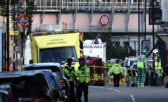 Ψάχνουν τους τζιχαντιστές του Ισλαμικού Κράτους στο Λονδίνο που χτύπησαν στο Μετρό