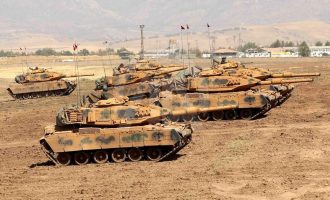 Η Yeni Safak ισχυρίζεται ότι Κούρδοι, Αμερικανοί, Ισραηλινοί, Άσαντ και τζιχαντιστές θα επιτεθούν στους Τούρκους