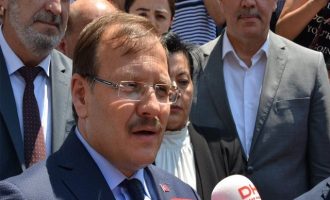 Στην Αθήνα ο Τούρκος αντιπρόεδρος Χακάν Τσαβούσογλου – Θα δει Κοτζιά και Τσίπρα