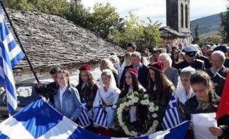 Ο βουλευτής Καραγιάννης του ΣΥΡΙΖΑ στους εορτασμούς της 28ης Οκτωβρίου στη Βόρεια Ήπειρο