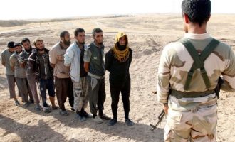 Οι Κούρδοι του Ιράκ παραδίδουν στην ιρακινή κυβέρνηση αιχμάλωτους τζιχαντιστές