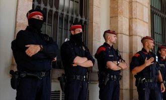 Βαρκελώνη: H Aστυνομία της Καταλονίας απέκλεισε το κοινοβούλιο εν όψει ομιλίας Πουτζντεμόν