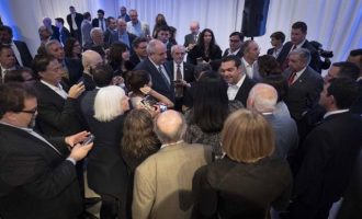 Τσίπρας στον κυβερνήτη Ιλινόις: Η Ελλάδα έχει ανακάμψει δυναμικά – Προτεραιότητα οι επενδύσεις