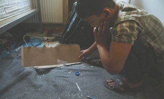 Η ακροδεξιά “Κρυπτεία” ανέλαβε την επίθεση στο σπίτι του 11χρονου Αμίρ
